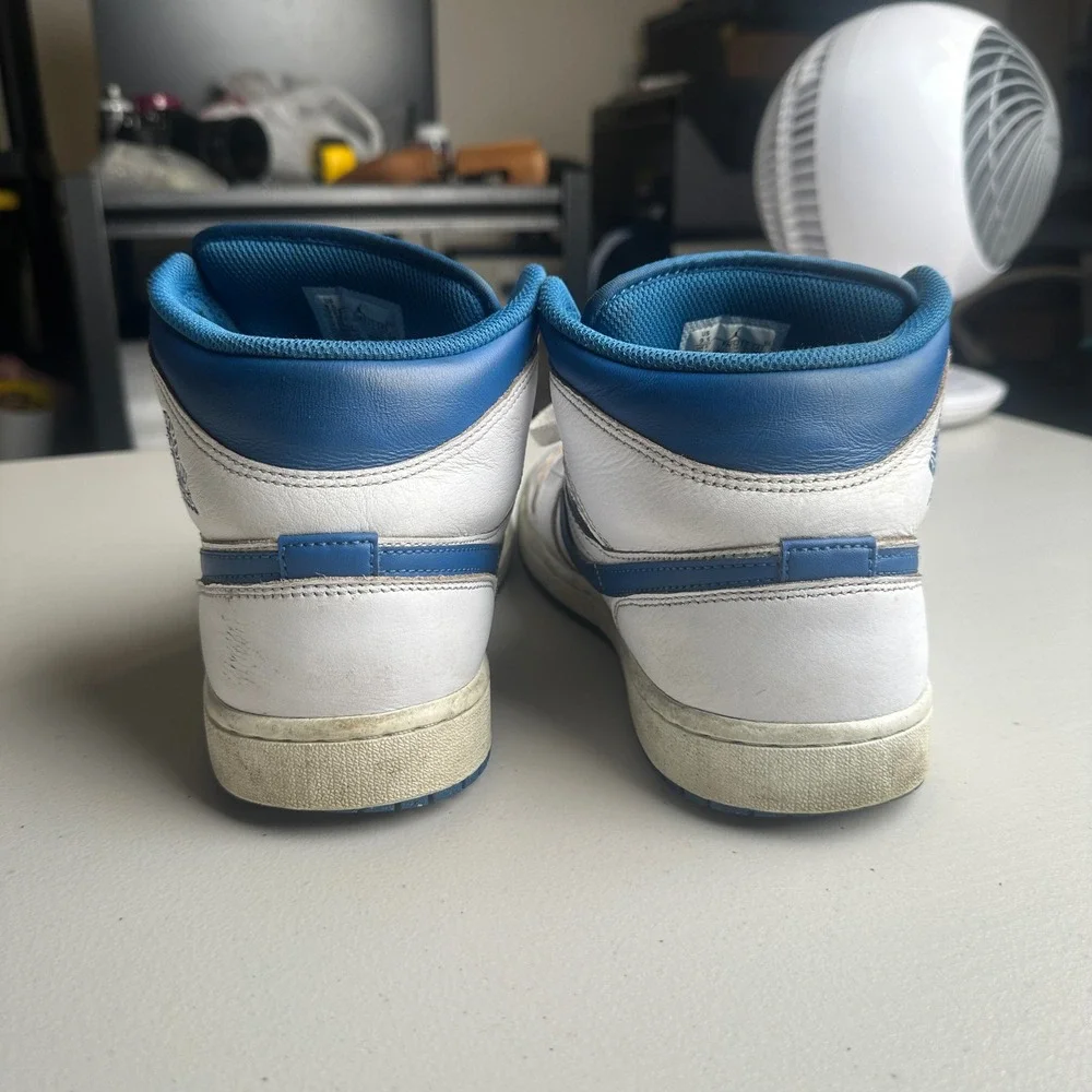 Nike Jordan 1 Mid Mens 9.5‎ White Industrial Blue Basketball Sneakers FN5215-141